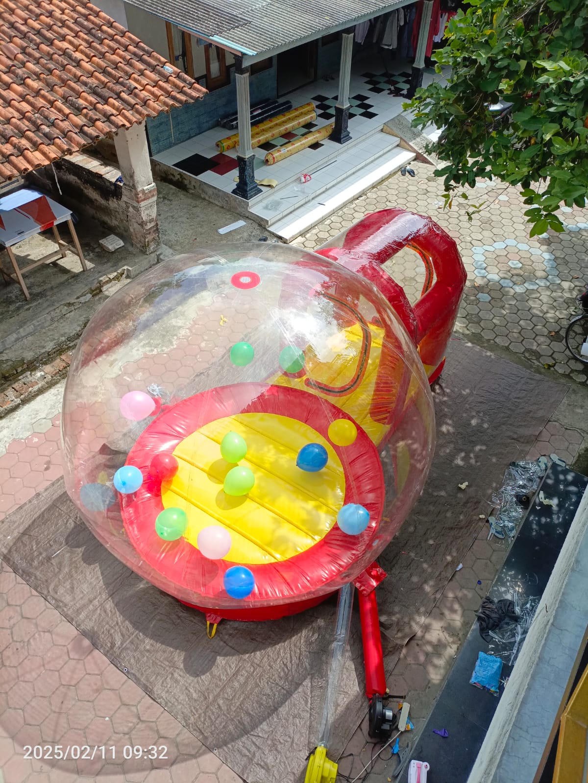 Balon Rumah 4